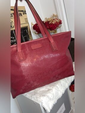 Gucci Red Imprime Monogram Tote